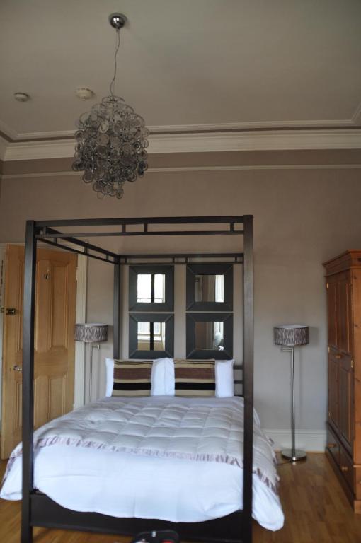 The Bank Guest House Hawick Room photo